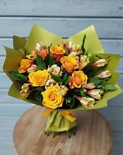 Букет цветов из:  Альстромерии и Розы в Асекеево