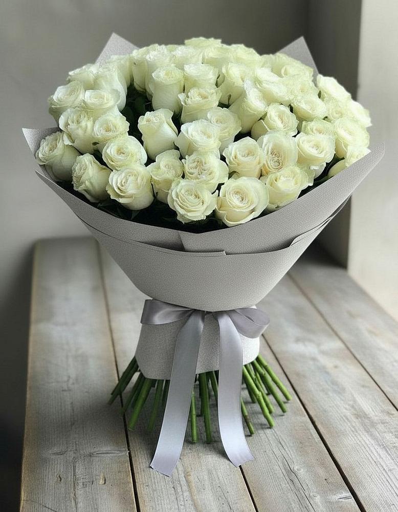 Букет 35 Белых роз в Асекеево