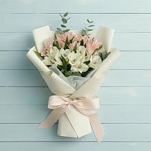 Букет цветов из:  Альстромерии в Асекеево