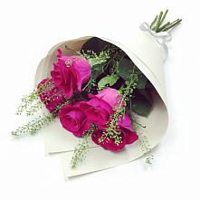 Букет цветов из:  Розы в Асекеево