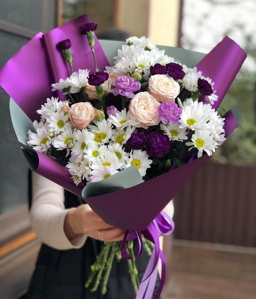 Букет цветов из: Хризантемы, Гвоздики и Розы в Асекеево