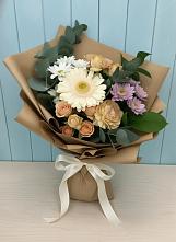 Букет цветов из:  Герберы и Хризантемы в Асекеево