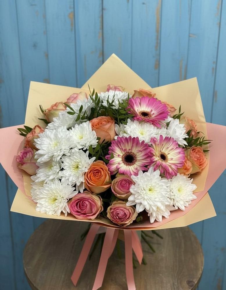 Букет цветов из: Розы, Герберы и Хризантемы в Асекеево