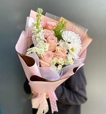 Букет цветов из:  Хризантемы и Розы в Асекеево