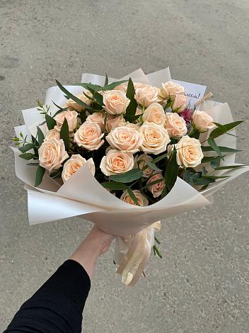 Букет Кремовые розы Латте в Асекеево