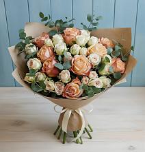 Букет цветов из:  Альстромерии и Розы в Асекеево